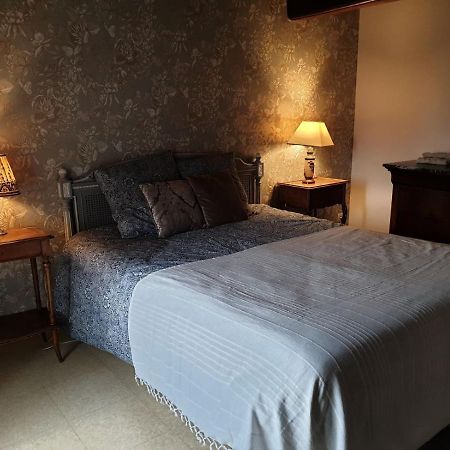 La Barboulotte Villa Saint-Leger-Vauban ภายนอก รูปภาพ