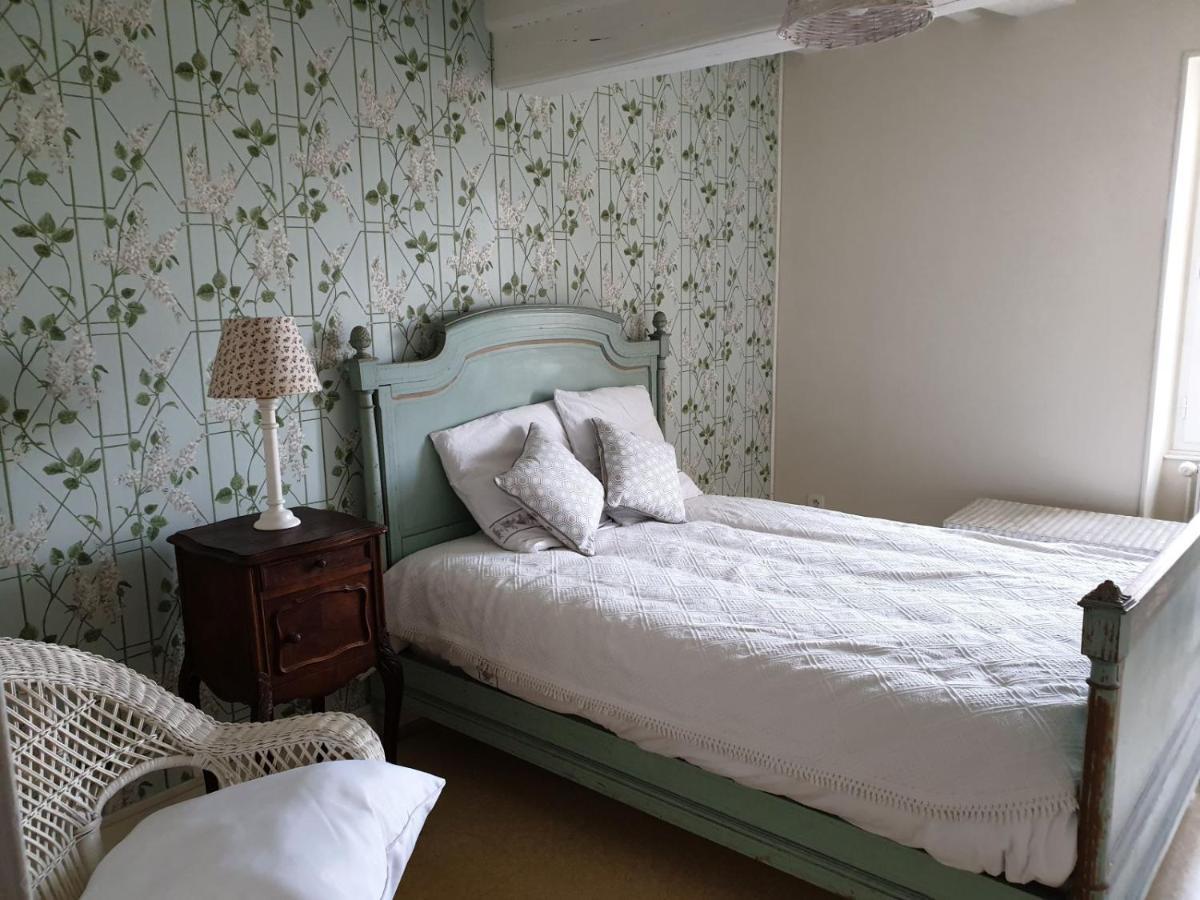 La Barboulotte Villa Saint-Leger-Vauban ภายนอก รูปภาพ